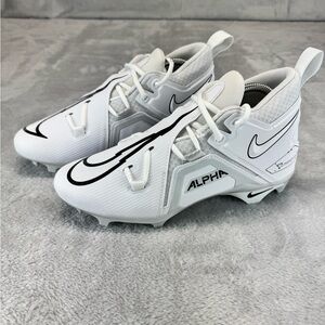 Nike Alpha Menace Pro 3 Footballl Cleats